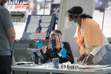 Poll workers, Brooklyn