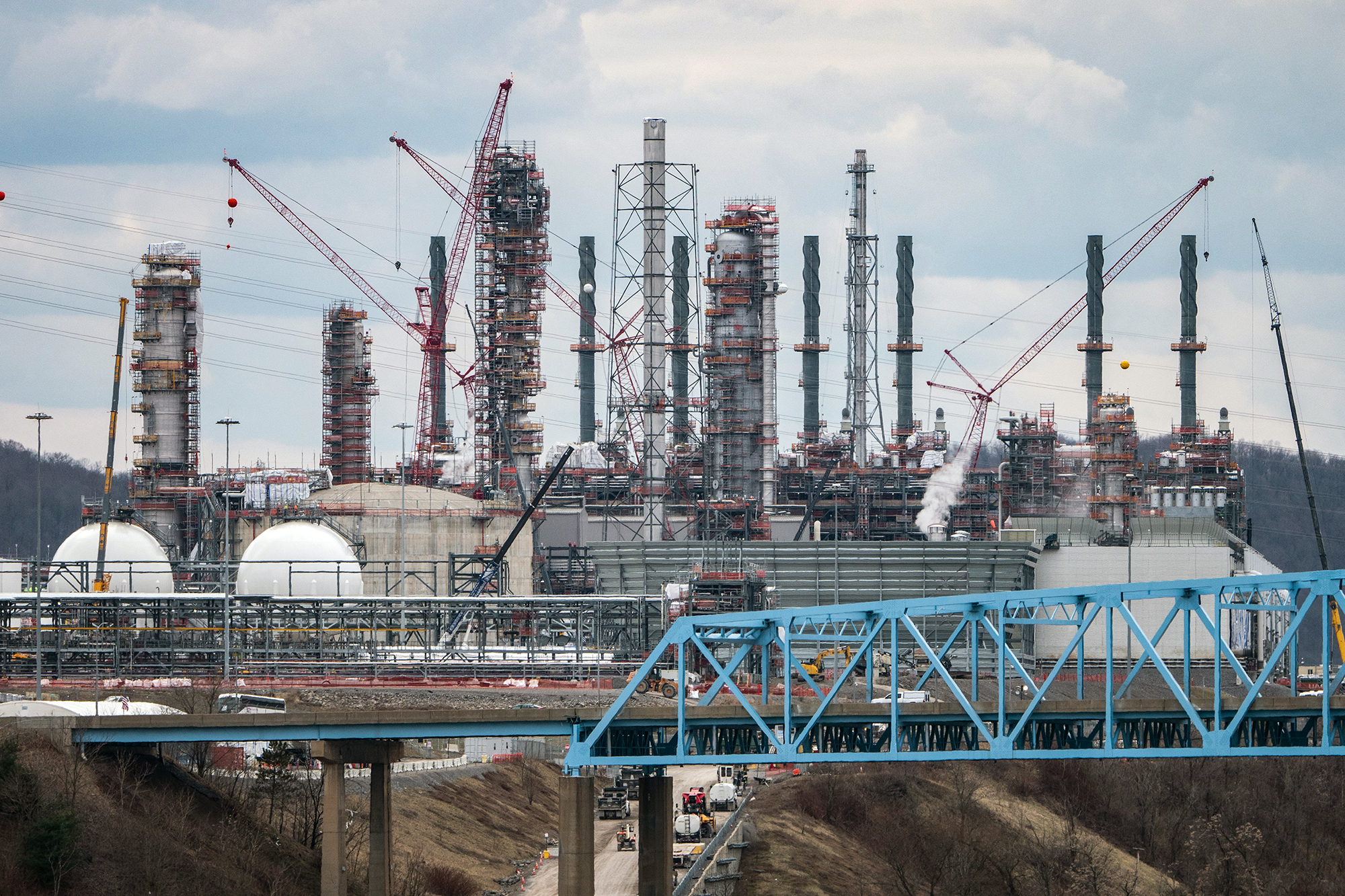 Shell, cracker plant