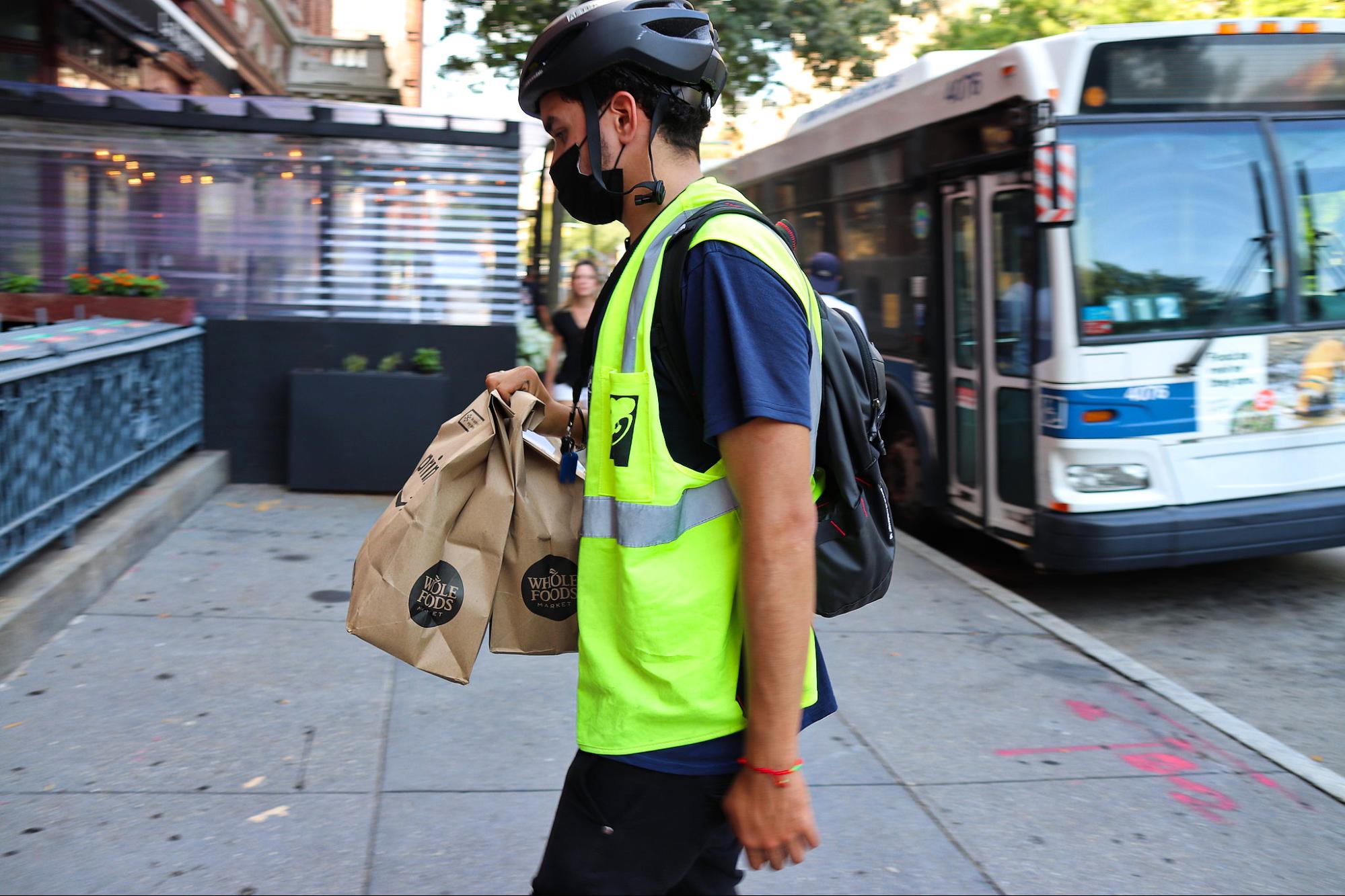 US labor, NYC, food delivery, gig economy, minimum wage, rate victory