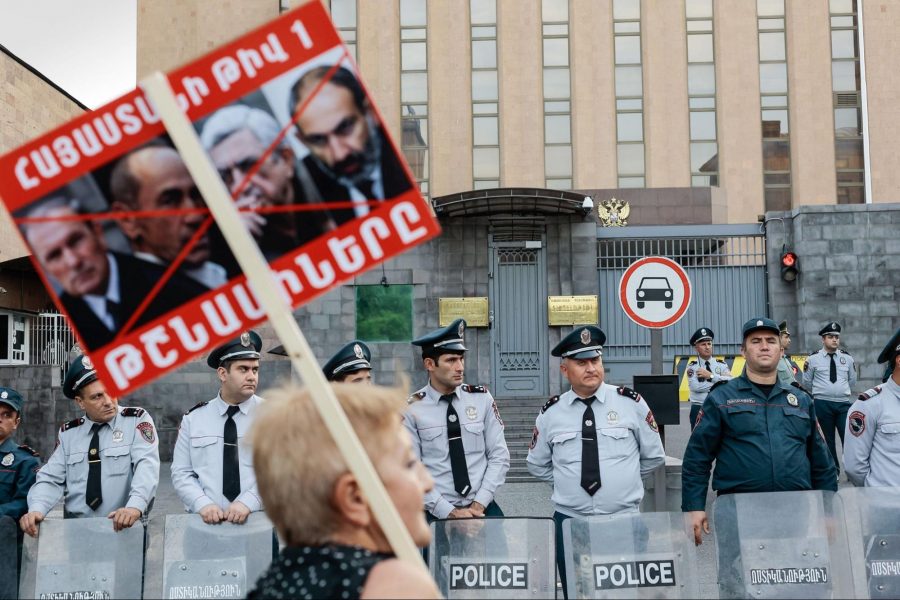 Yerevan, denounces, Putin, Azerbaijan leaders