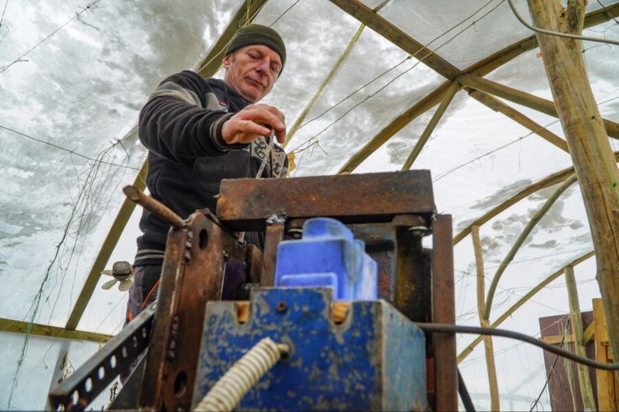 making shrapnel, grenades, Ukraine