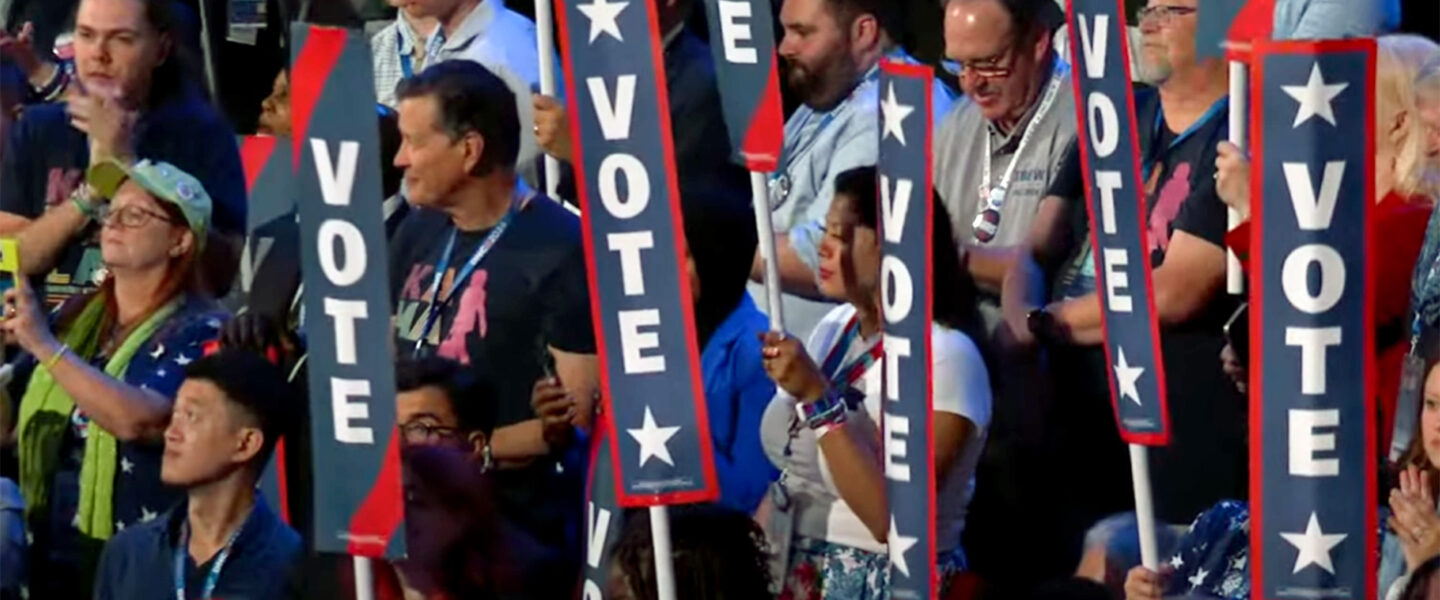 Democratic National Convention, Day 3, Vote, Signs