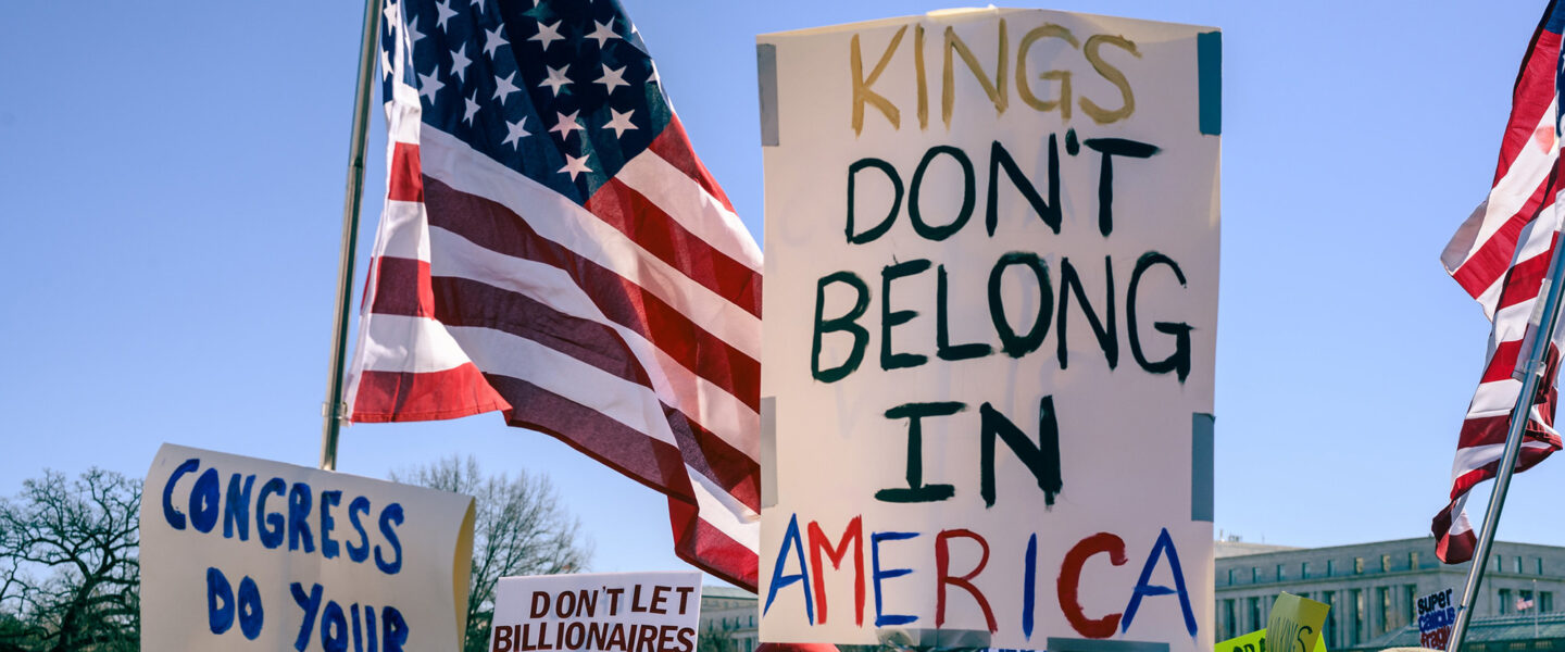 No Kings Day, sign, Kings don't belong in America.