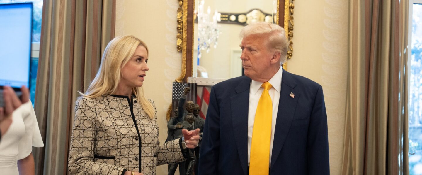 Donald Trump, Pam Bondi, Oval Office
