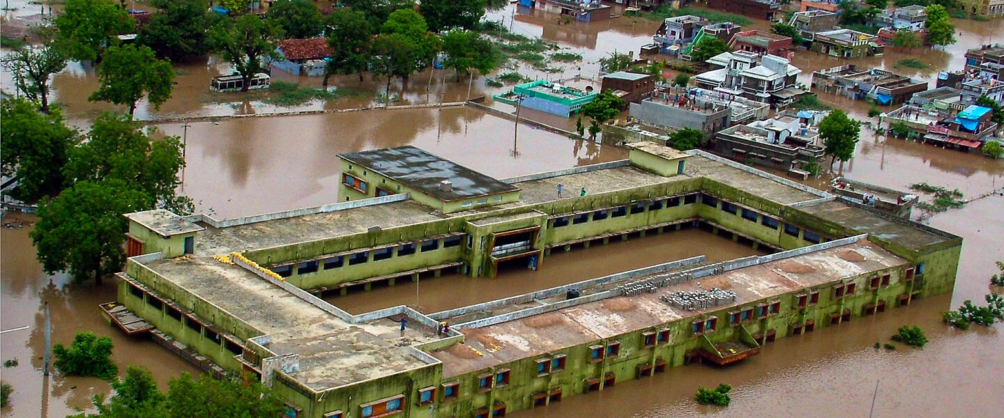 climate crisis, global warming, weather extremes, wealth, new study