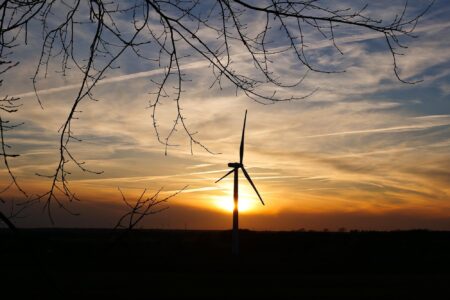 climate crisis, renewable energy, transition, accelerating, World Economic Forum report