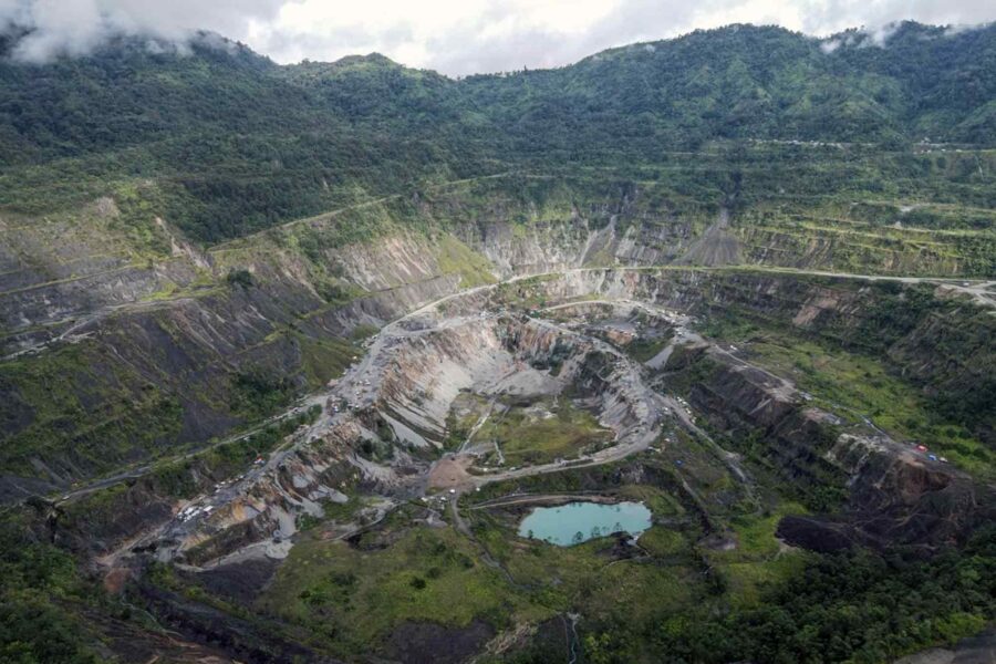 Rio Tinto, abandoned Panguna mine, Bougainville