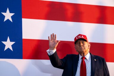 Donald Trump, waving, USA