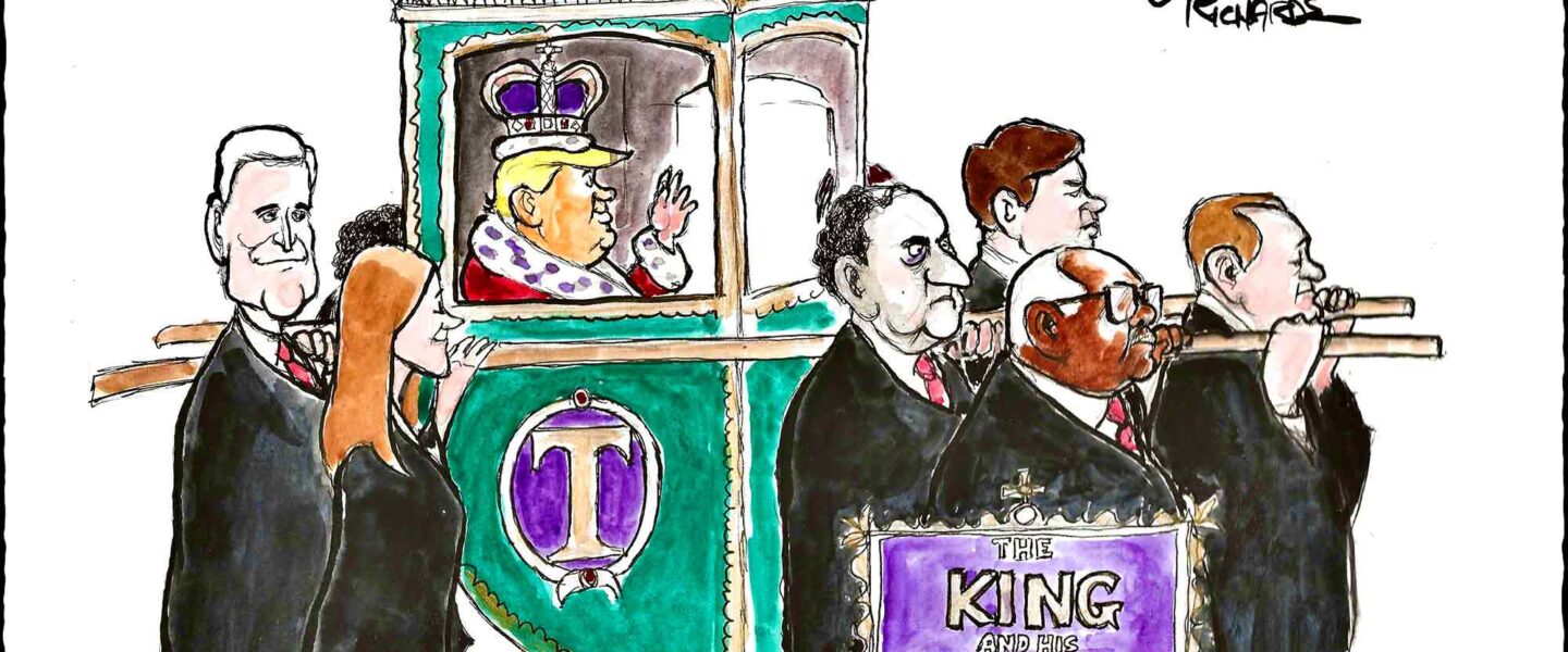 Supreme Court, Crowns Trump King