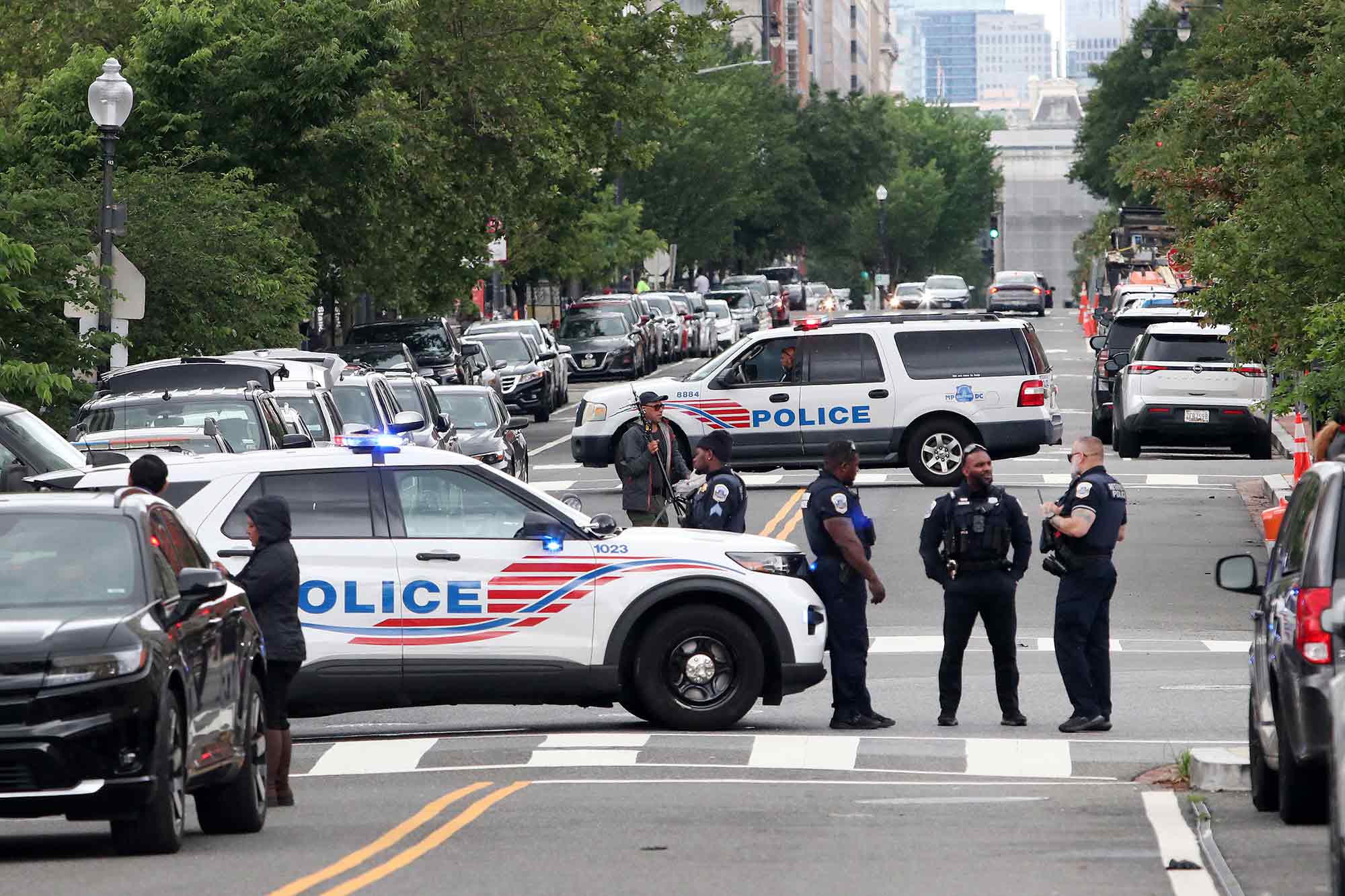 Metropolitan Police, Capital Jewish Museum, shooting