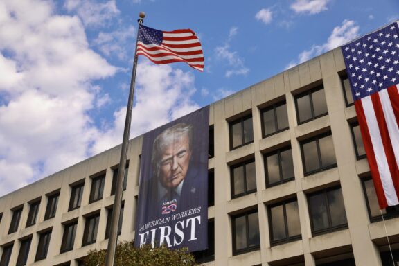 Donald Trump, Flag, Department of Labor