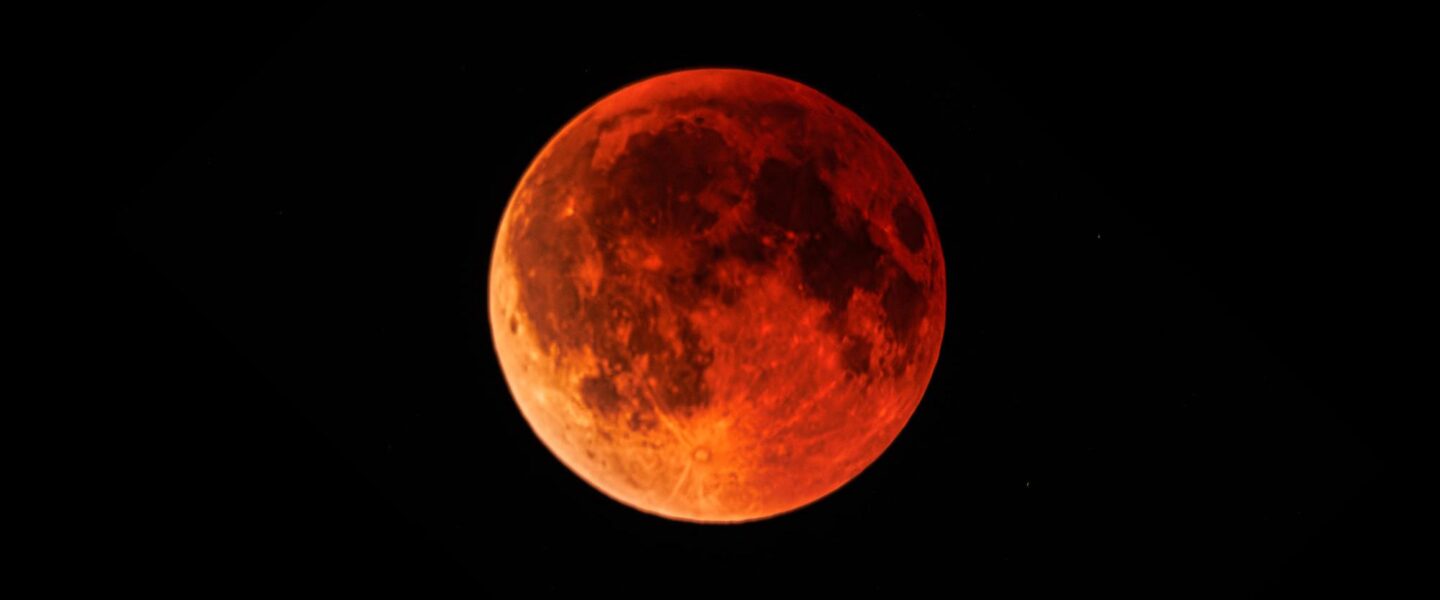 science, astronomy, stargazing, blood moon, fall 2025 lunar eclipse