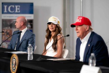 Stephen Millier, Kristi Noem, Donald Trump