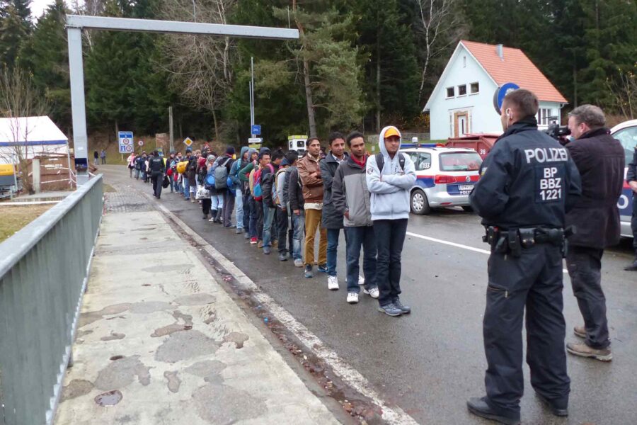 Immigrants, border crossing, Wegscheid, Germany