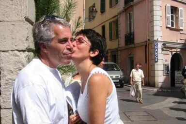 Jeffrey Epstein, Ghislaine Maxwell, kissing, France, Saint-Tropez
