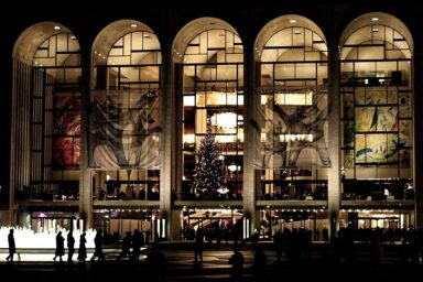 US economy, wealth inequality, inflation, spending gap. new study