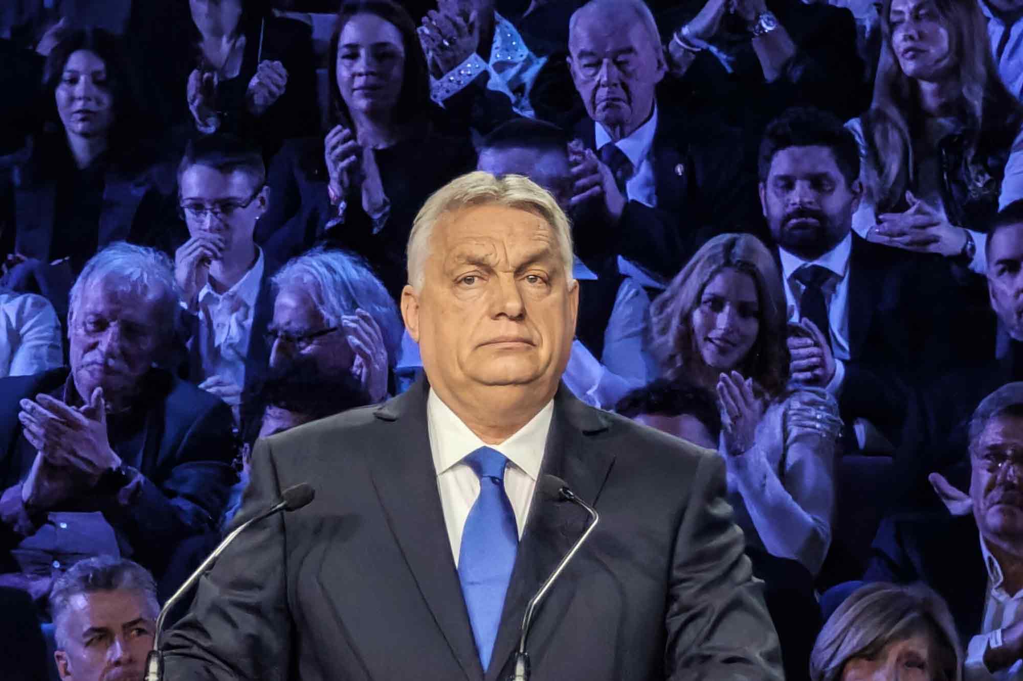 Viktor Orbán, campaign, slogan, A Biztos Választás, The Sure Choice