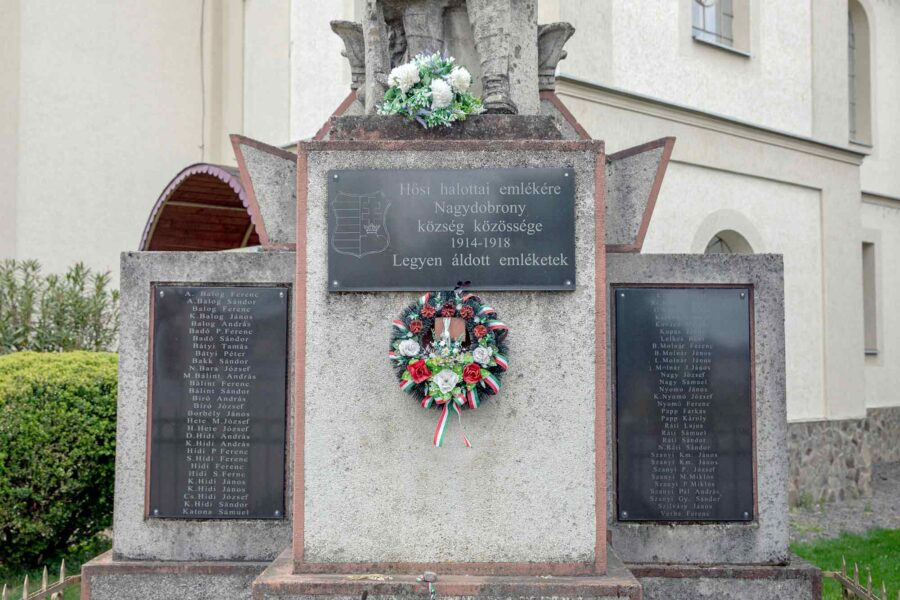 memorial, Velyka Dobron, Ukraine, Hungarian soldiers, died, First World War, WWI