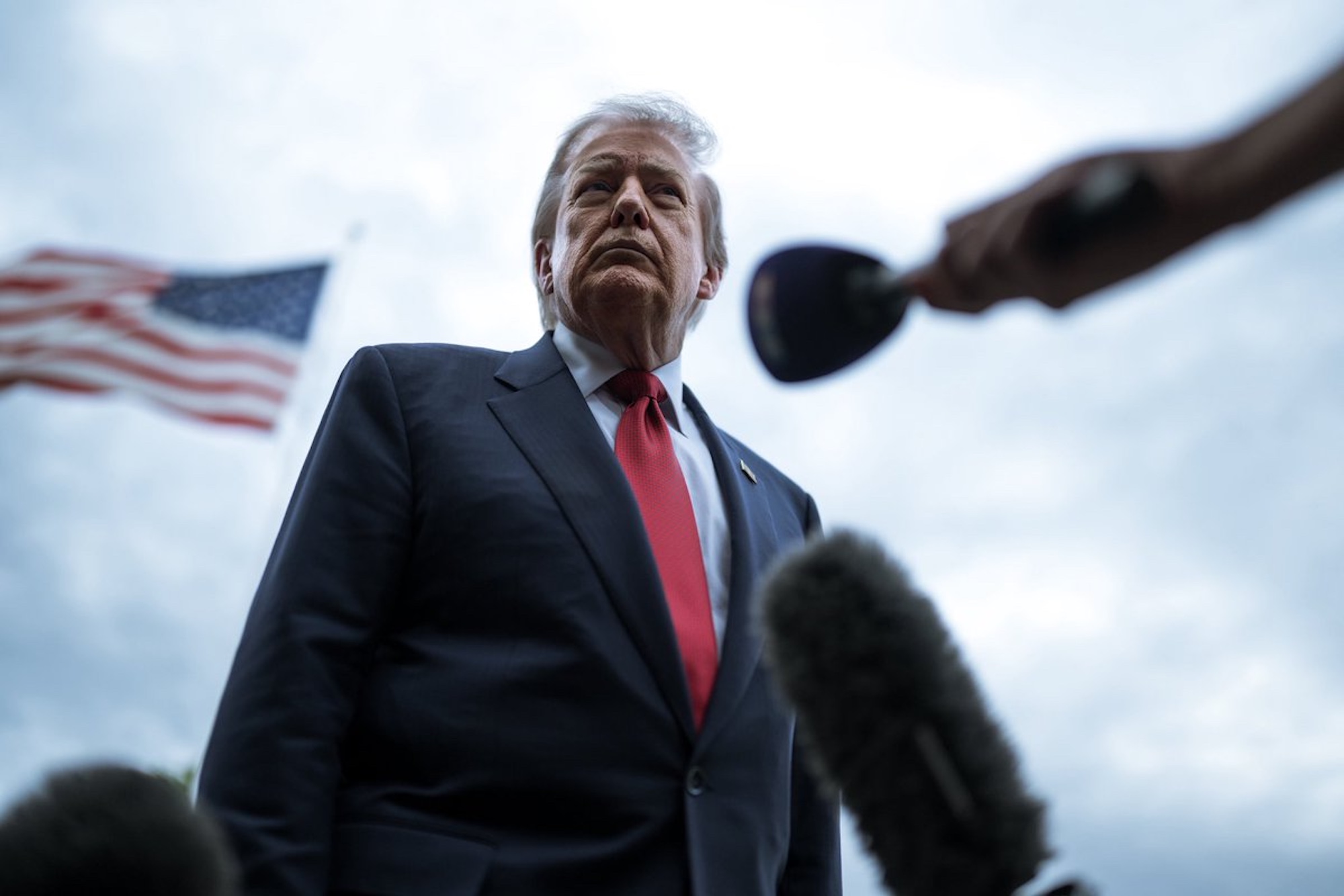 Donald Trump, Microphones