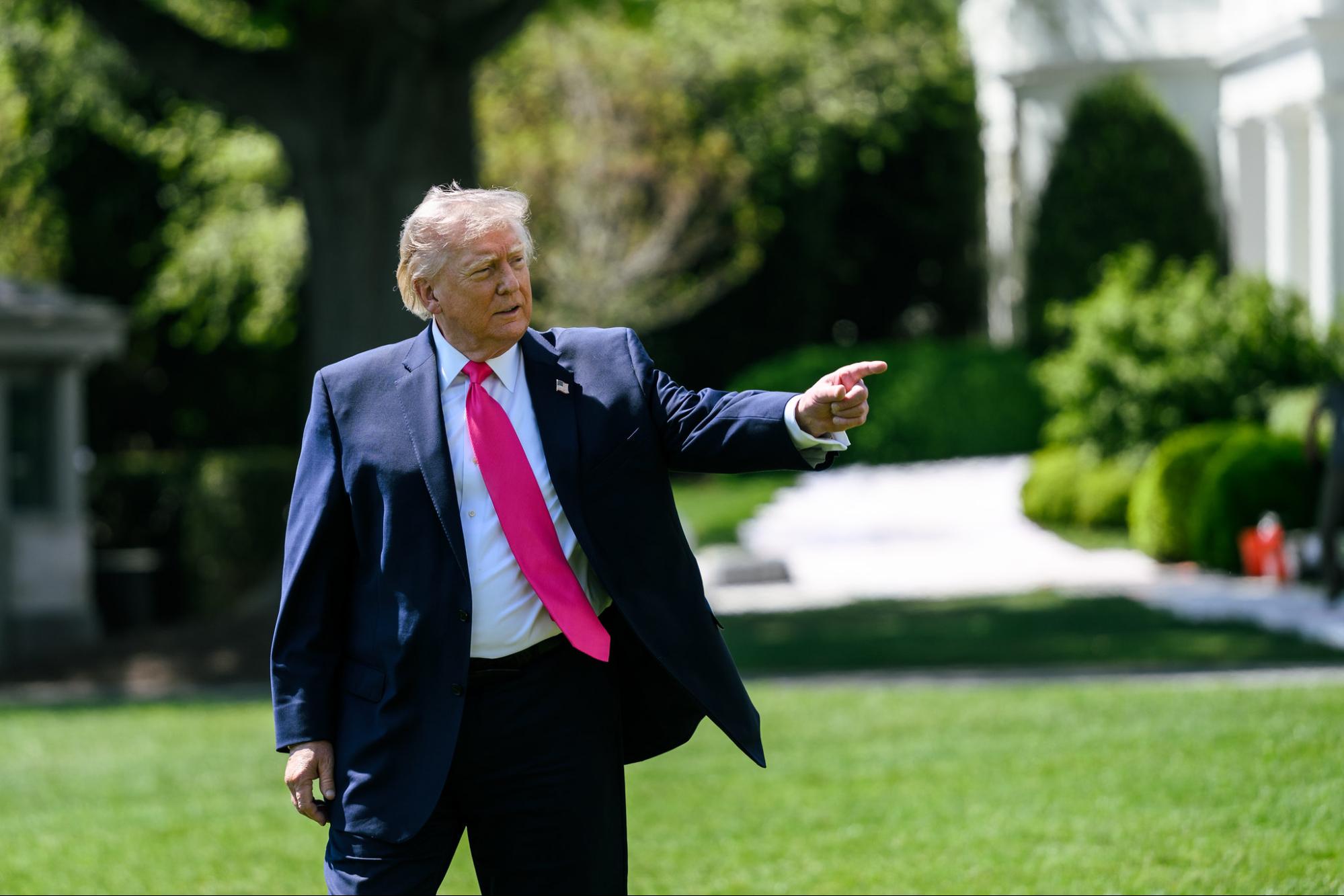 Donald Trump, President, White House, Media, South Lawn,