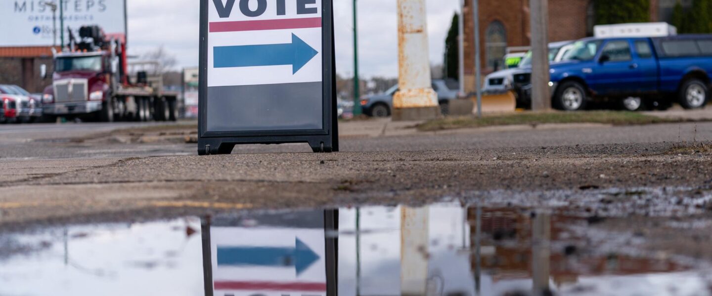 Vote, Sign, Special Election, Aitkin