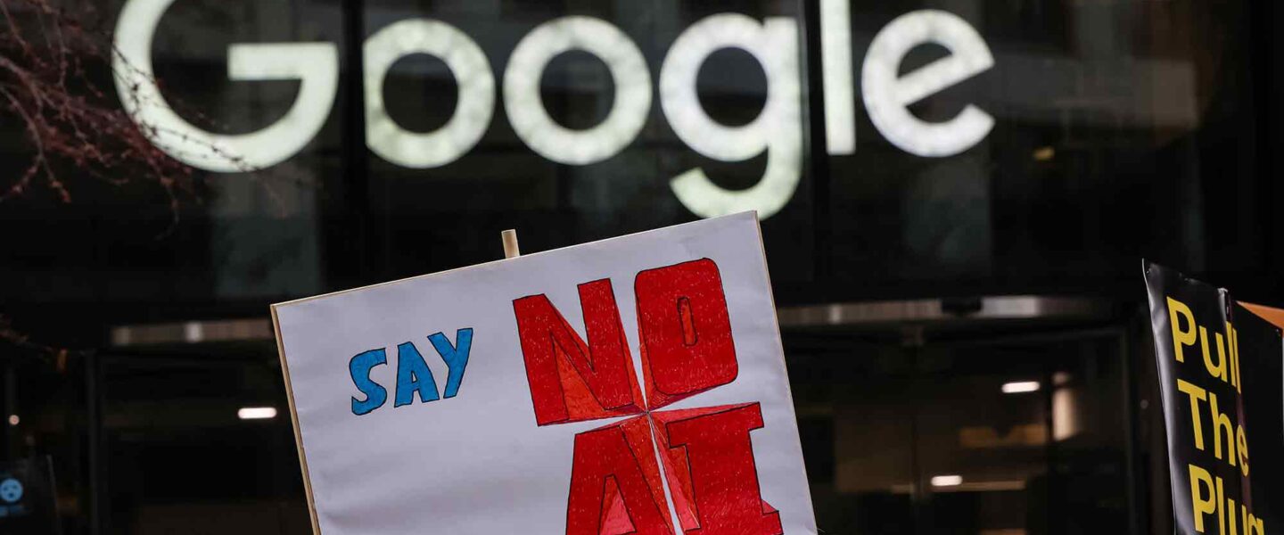 Pull the Plug, protesters, Google, London, AI, Artificial Intelligence