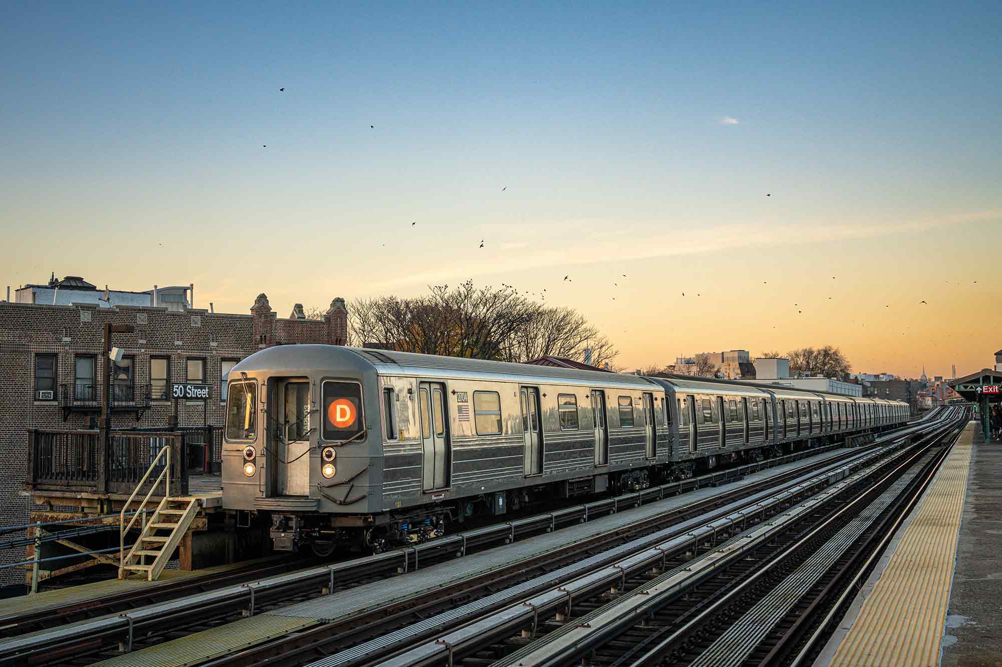 R68 #2704 on the D line at 50th Street, Brooklyn, NY