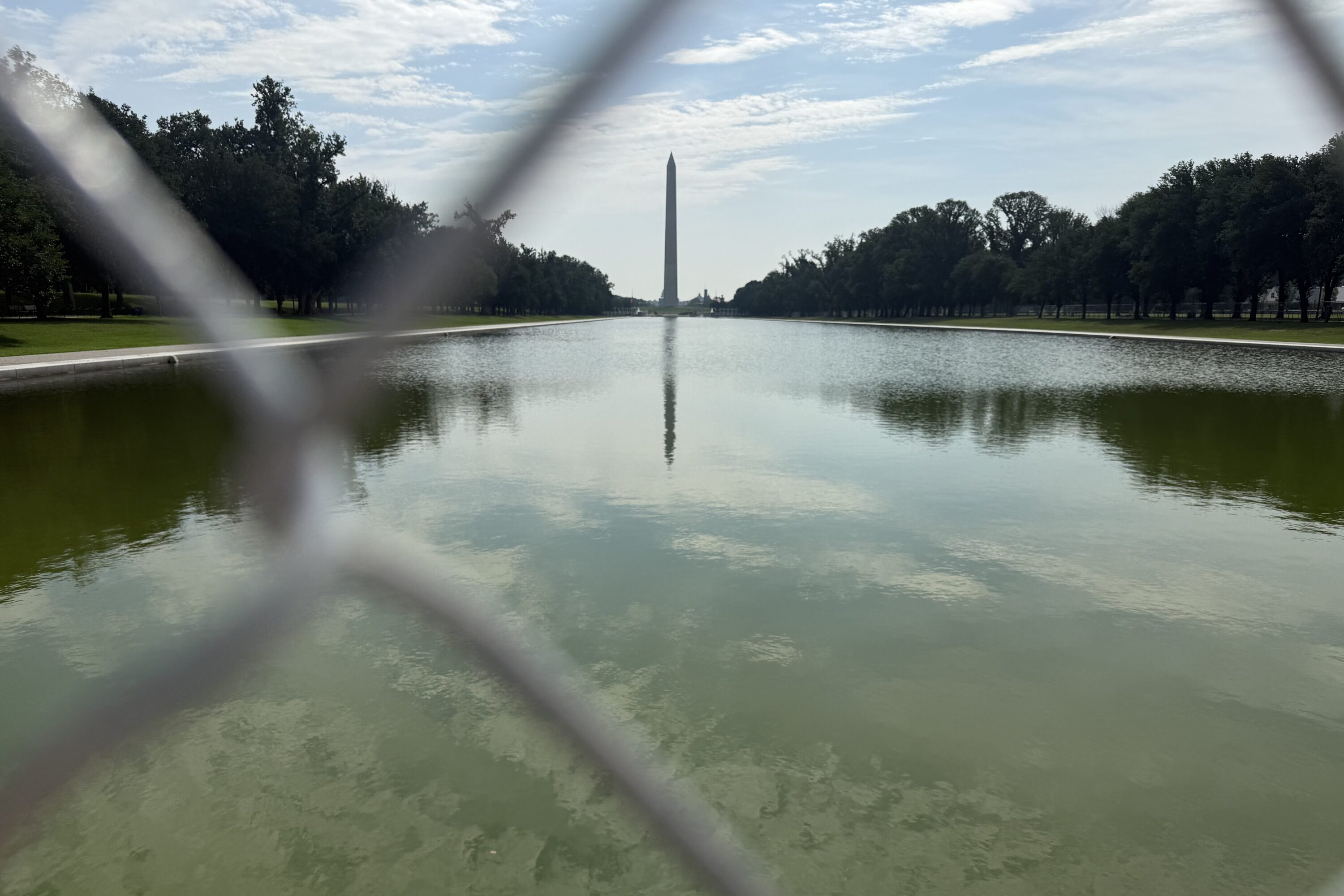 Reflecting Pool. Washington Monument, Chain link fence