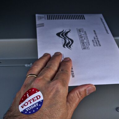 U.S. voting, November midterm elections, mail-in ballots, executive order, new rules, federal lawsuit, 24 states