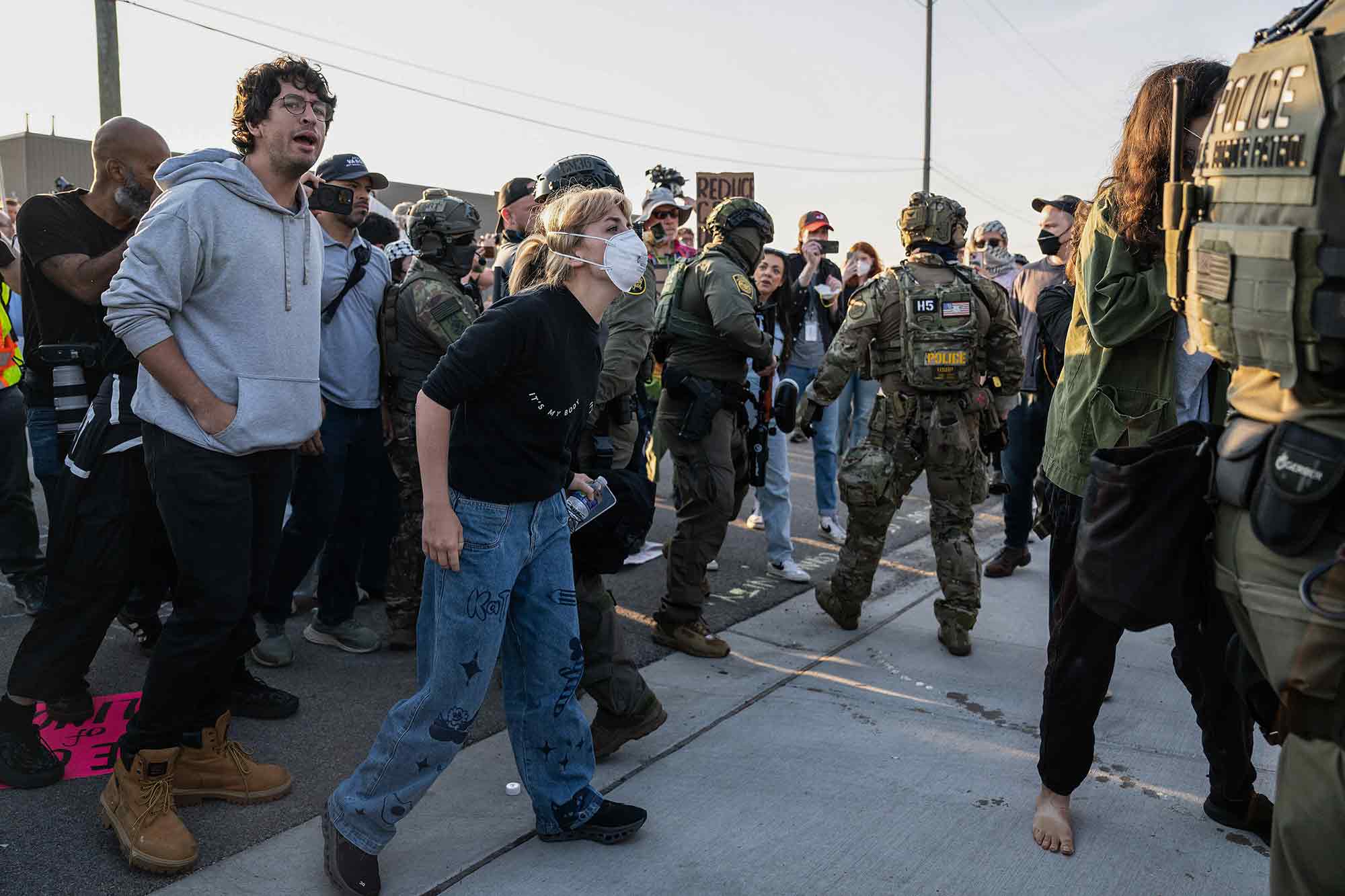 Anti-ICE protest, Broadview USCIS Processing Center